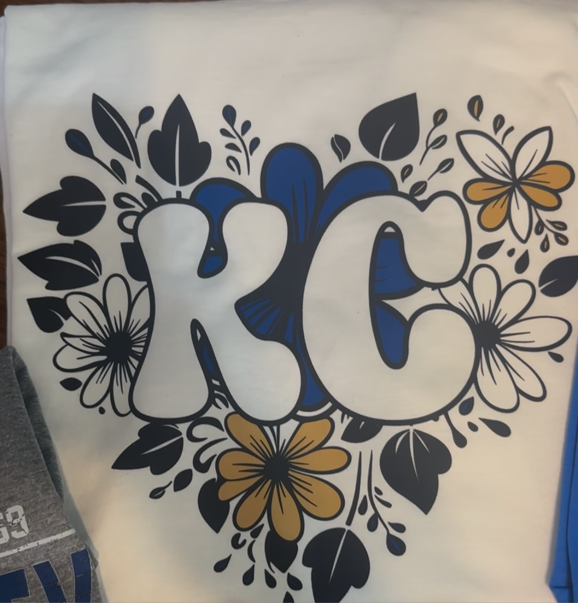 KC Royals flower heart